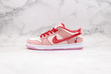 Nike SB Dunk Low Strangelove - Celebrity fashion