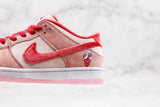 Nike SB Dunk Low Strangelove - Celebrity fashion