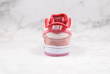 Nike SB Dunk Low Strangelove - Celebrity fashion